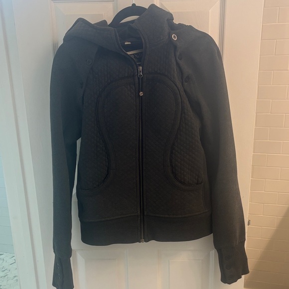 Special edition lululemon athletica grey jacket/ vest Size 10 GUC - Picture 4 of 10